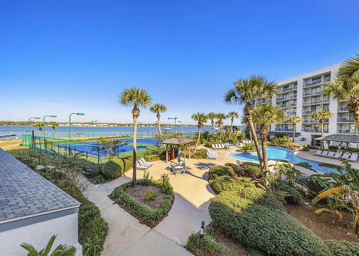 Apartment Salt And Light Surf & Racquet 204b *